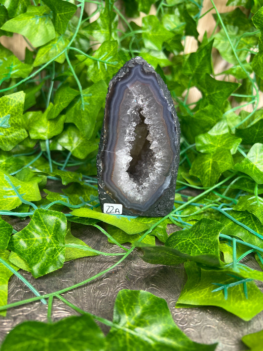 Brazilian Mini Amethyst Cathedral with agate banding (22A) - N