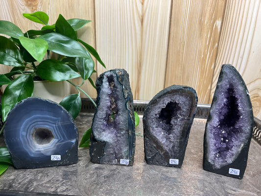 Mini Amethyst / Agate Cathedral - 29
