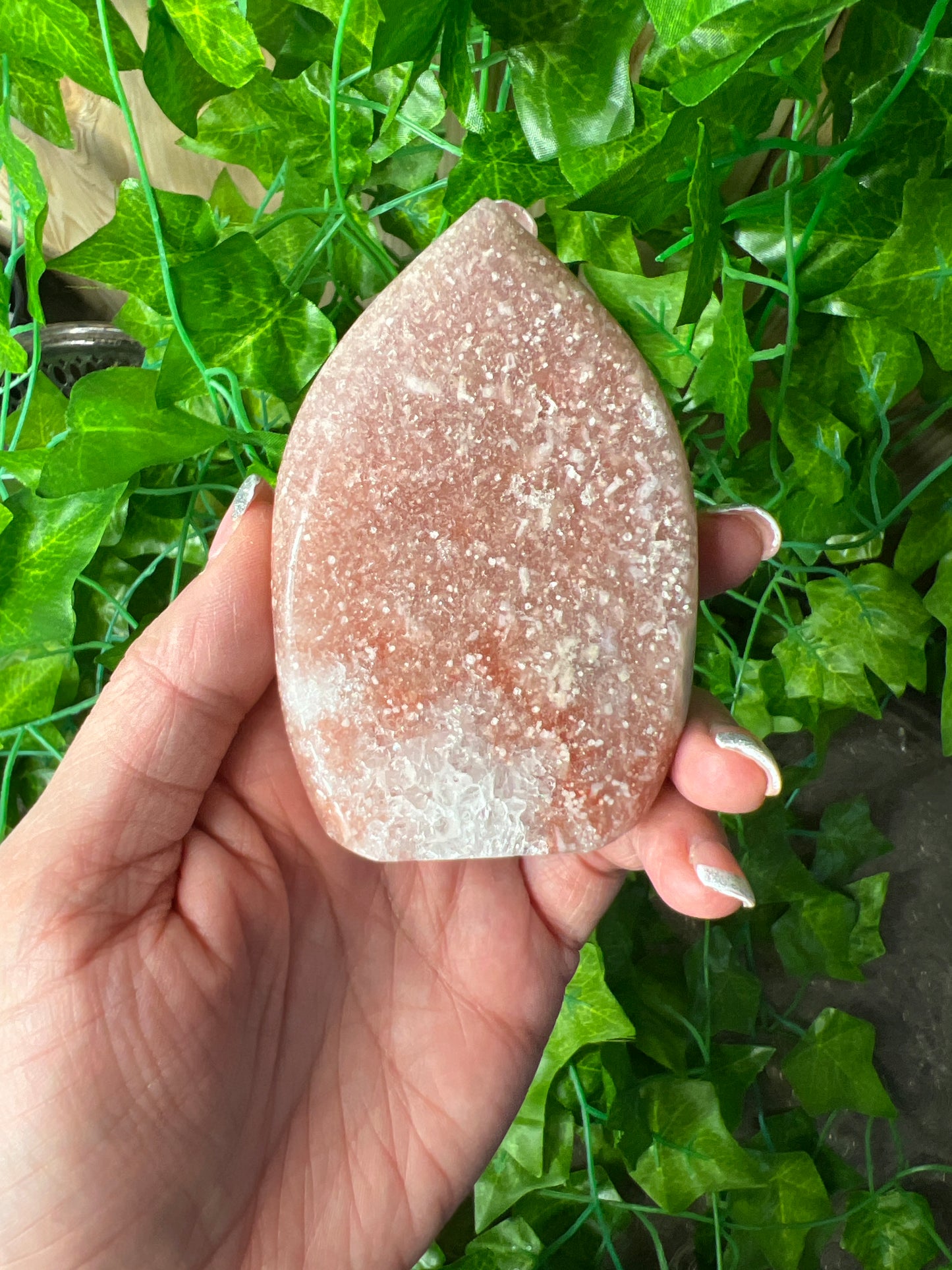 Brazilian Pink Amethyst Flame. (42A)