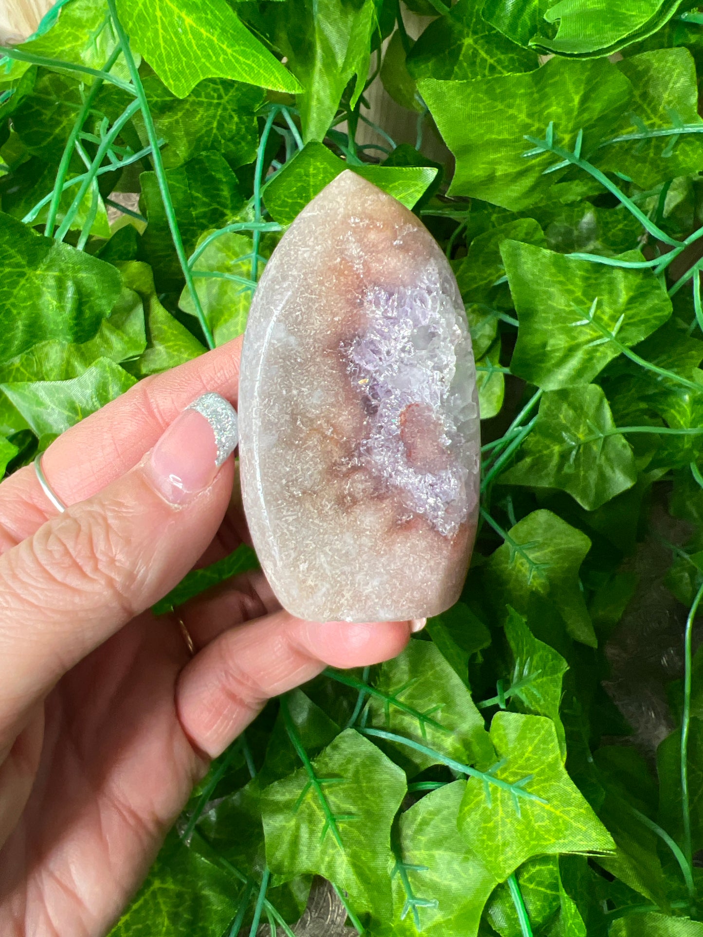 Brazilian Pink Amethyst Flame. (17A)
