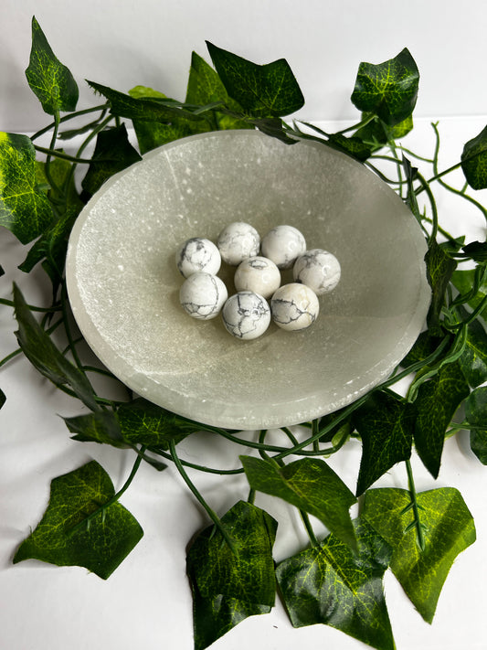 Howlite Mini Spheres