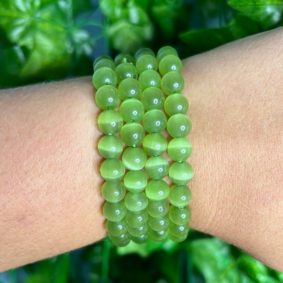 Cats Eye - Manmade Light Green 8mm