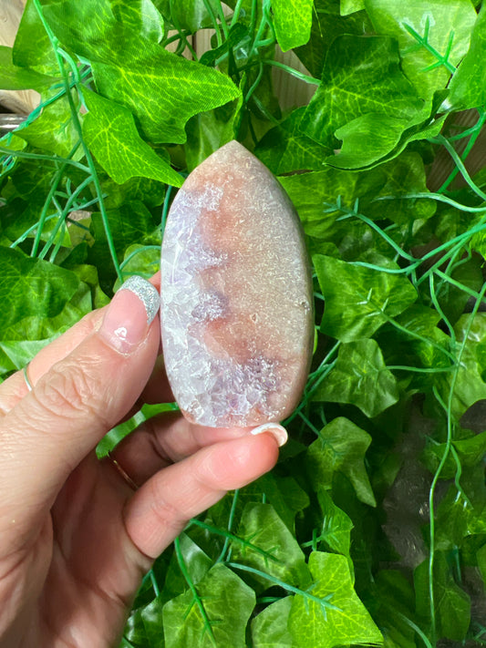 Brazilian Pink Amethyst Flame. (17A)