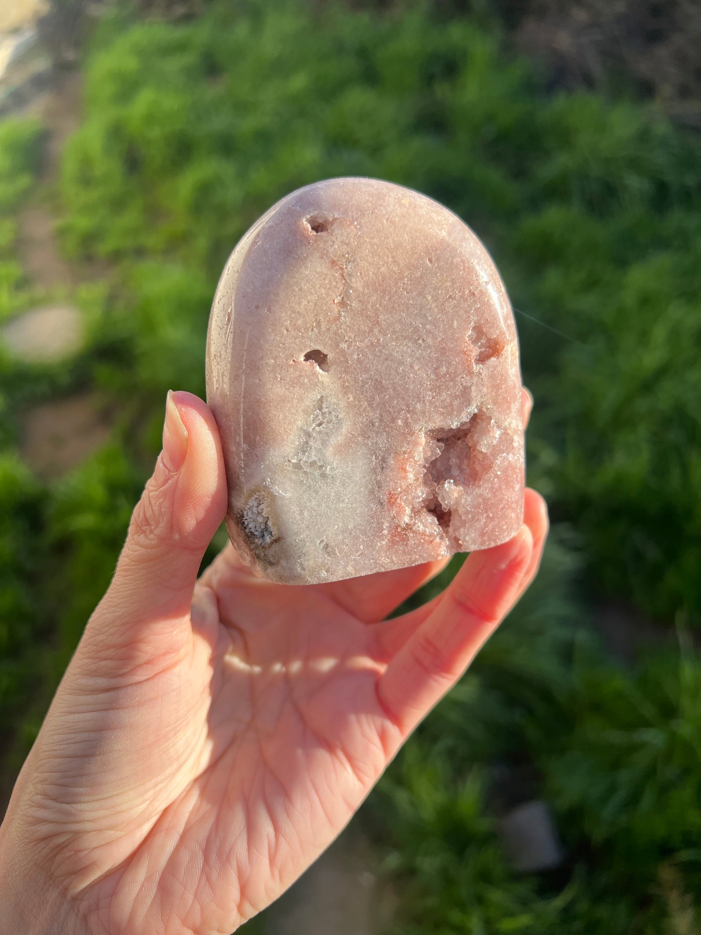 Pink amethyst Freeform 24m