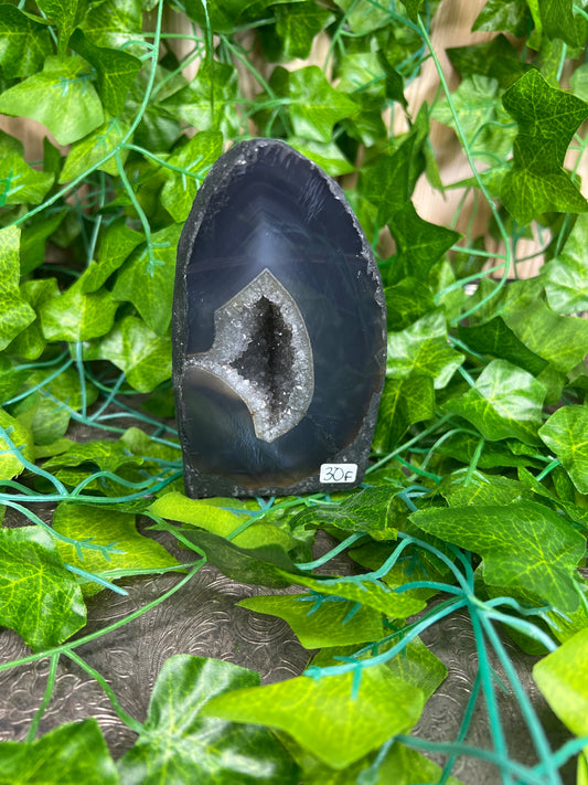 Brazilian Mini Amethyst / Agate Cathedral (30F) - N