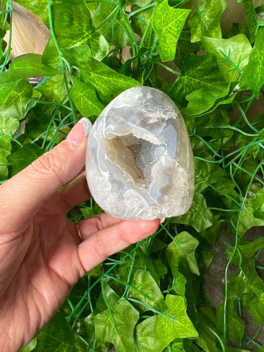 Brazilian Druzy Agate Freeform. (22A)
