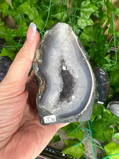 Brazilian Mini Amethyst Cathedral (20’s) - N (You choose!)