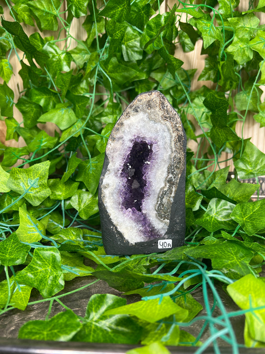 Brazilian Mini Amethyst Cathedral (40A) - N