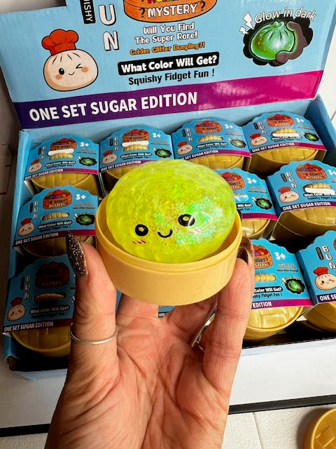 Mini Water Bead Dumpling Squish (Mystery Color)
