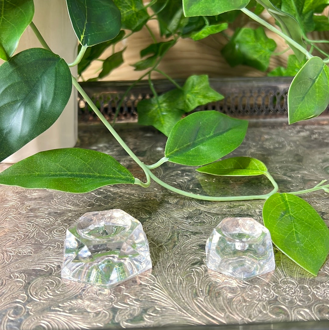 Diamond acrylic sphere stand 2 sizes